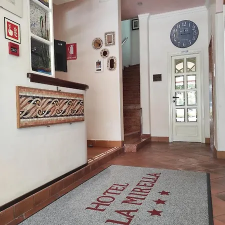 Otel Hotel Villa Mirella 3*