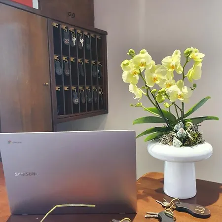 Mirella-nuova Gestione Градо