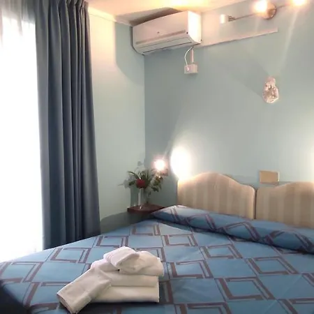Hotel Villa Mirella 3*