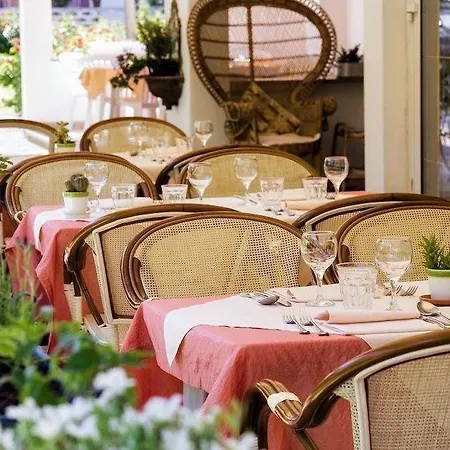 Отель Mirella-nuova Gestione