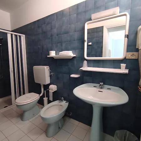 Hotel Mirella-nuova Gestione 3*