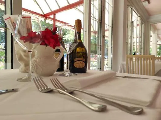 酒店 Mirella-nuova Gestione 3*