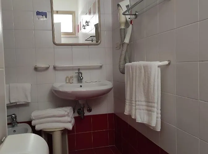 Mirella-nuova Gestione 格拉多