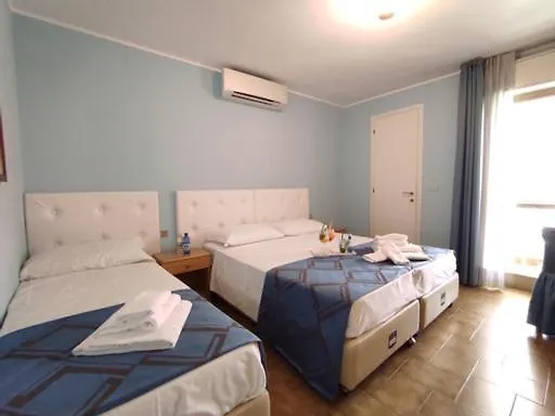 Mirella-nuova Gestione 酒店